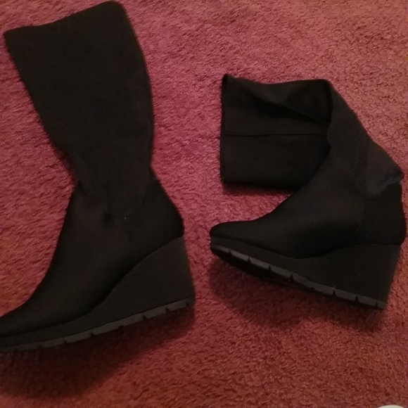 New Avon boots - Picture 2 of 6